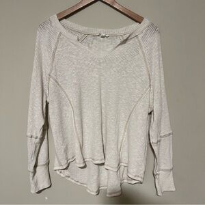 Blu Pepper Off-White Long Sleeve Top